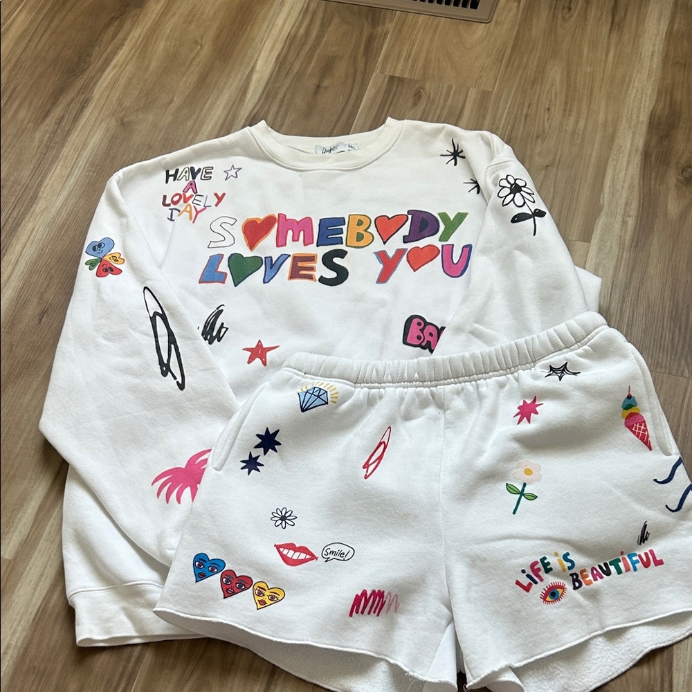 Mayfair group Women's Sweatshirt and Shorts Set